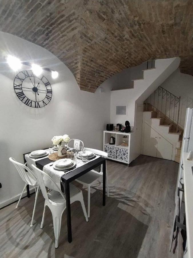 Casa In Centro Storico Vista Gran Sasso Apartment Atri Exterior foto